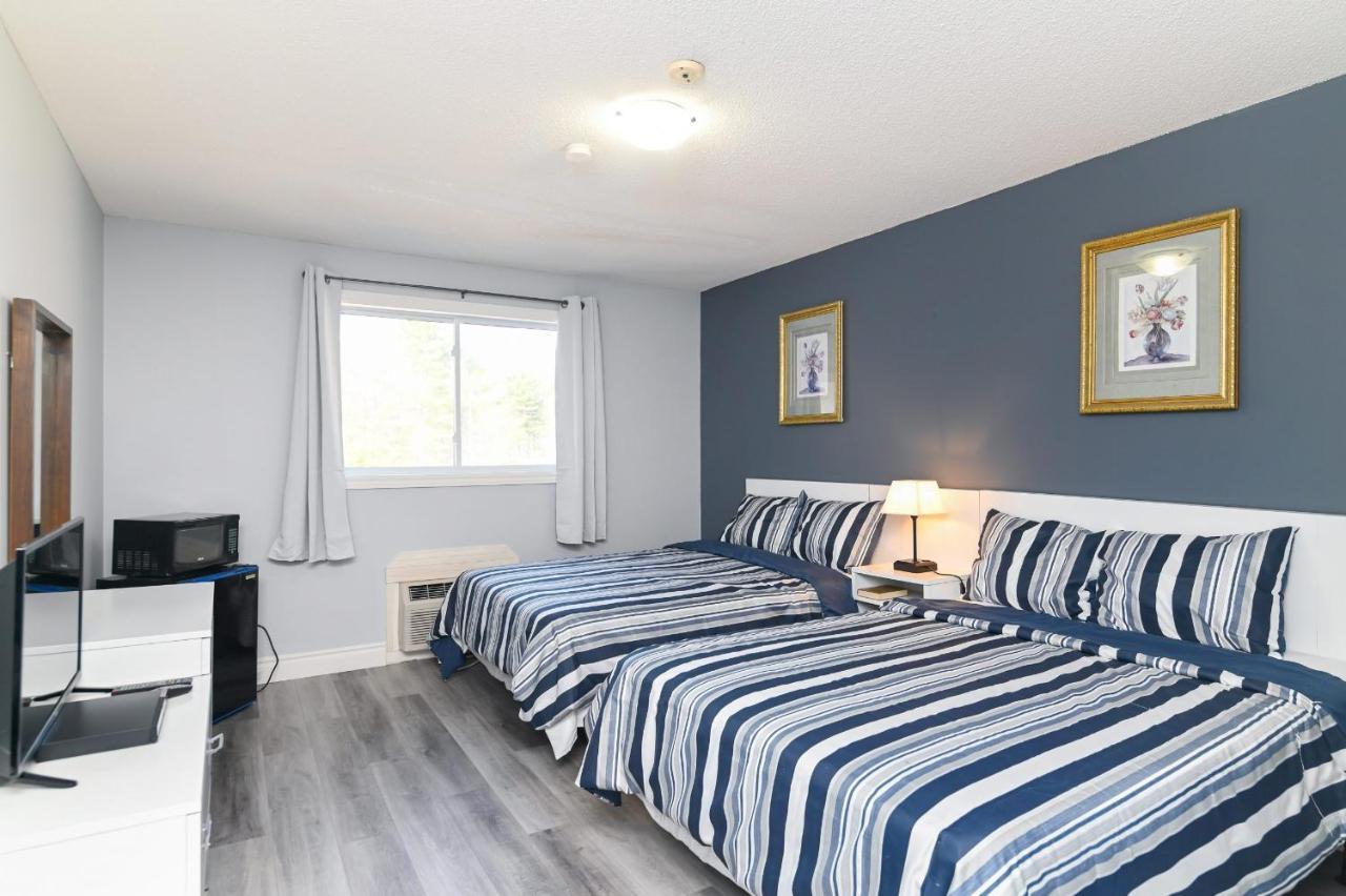 Lakeside Inn Cloyne Luaran gambar