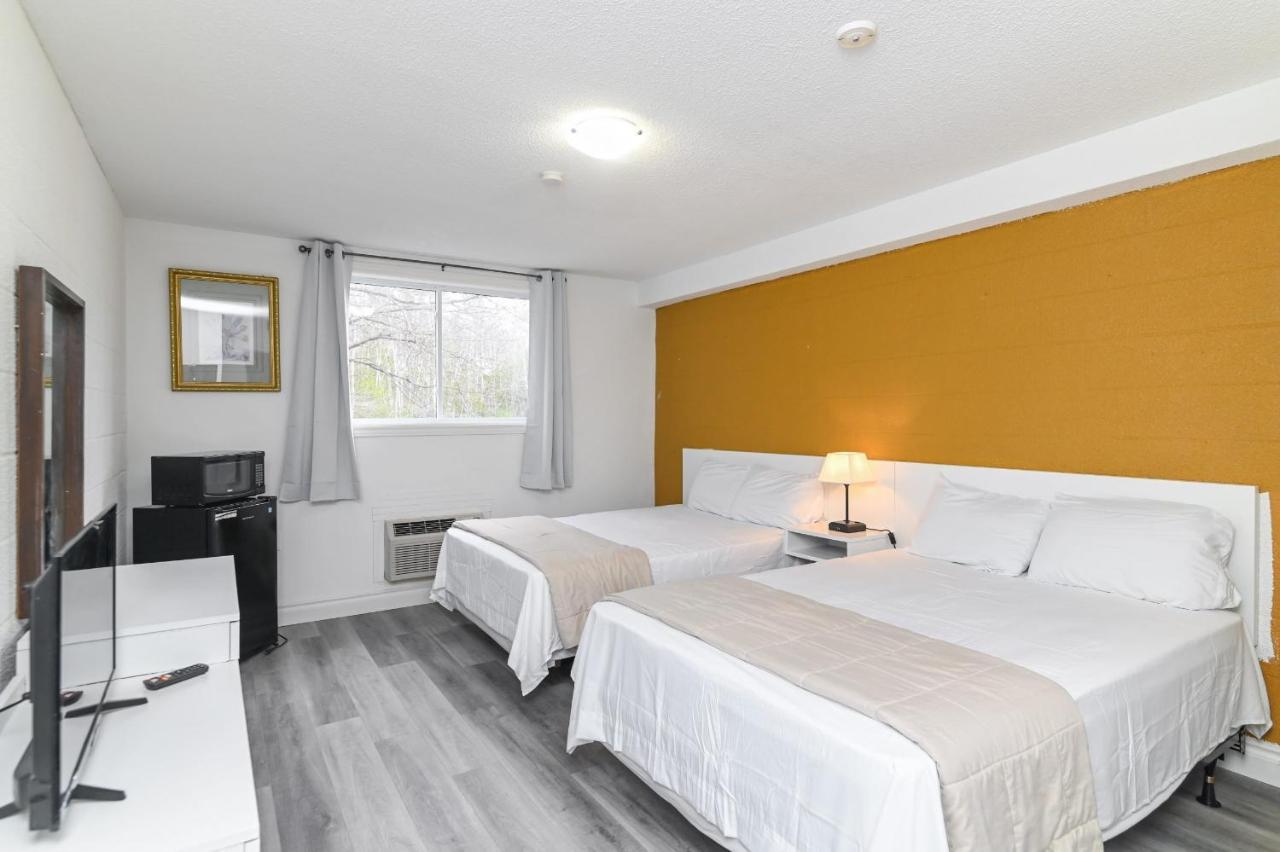 Lakeside Inn Cloyne Luaran gambar