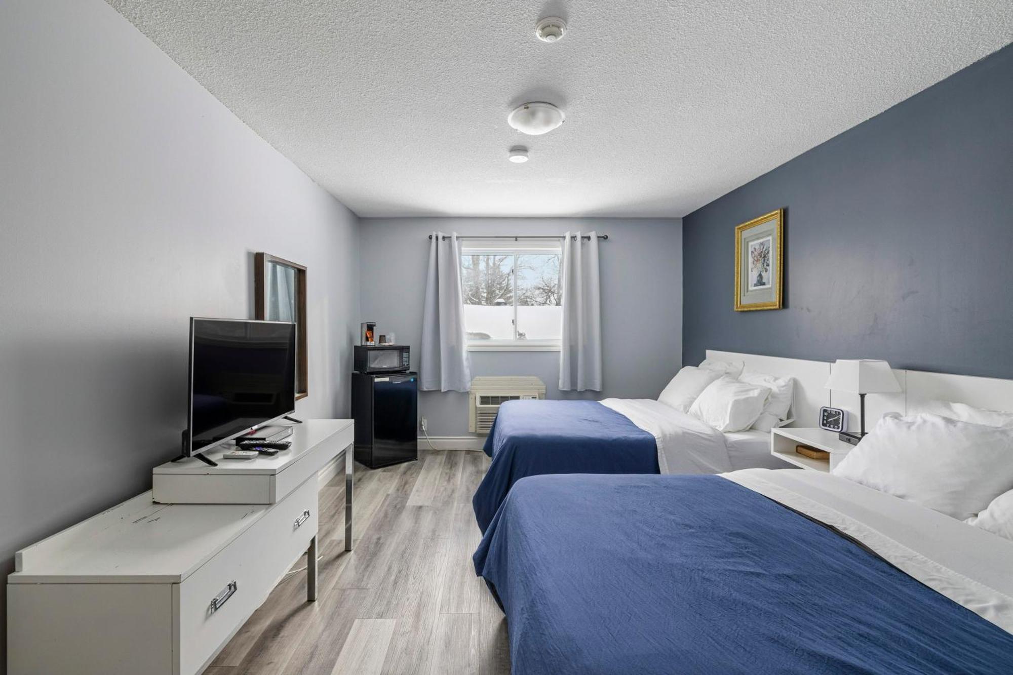 Lakeside Inn Cloyne Luaran gambar