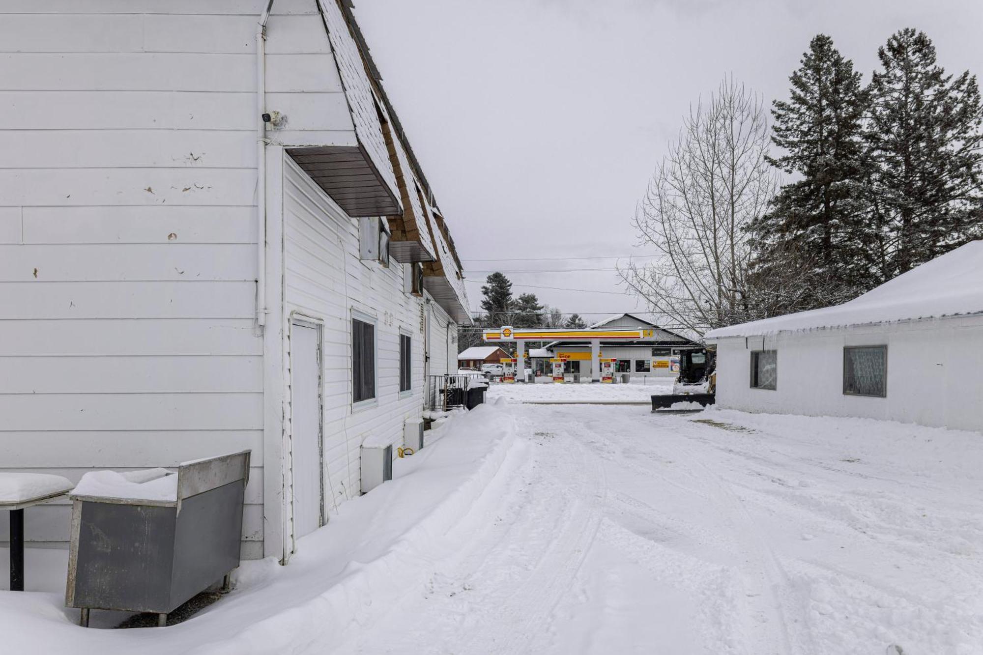 Lakeside Inn Cloyne Luaran gambar