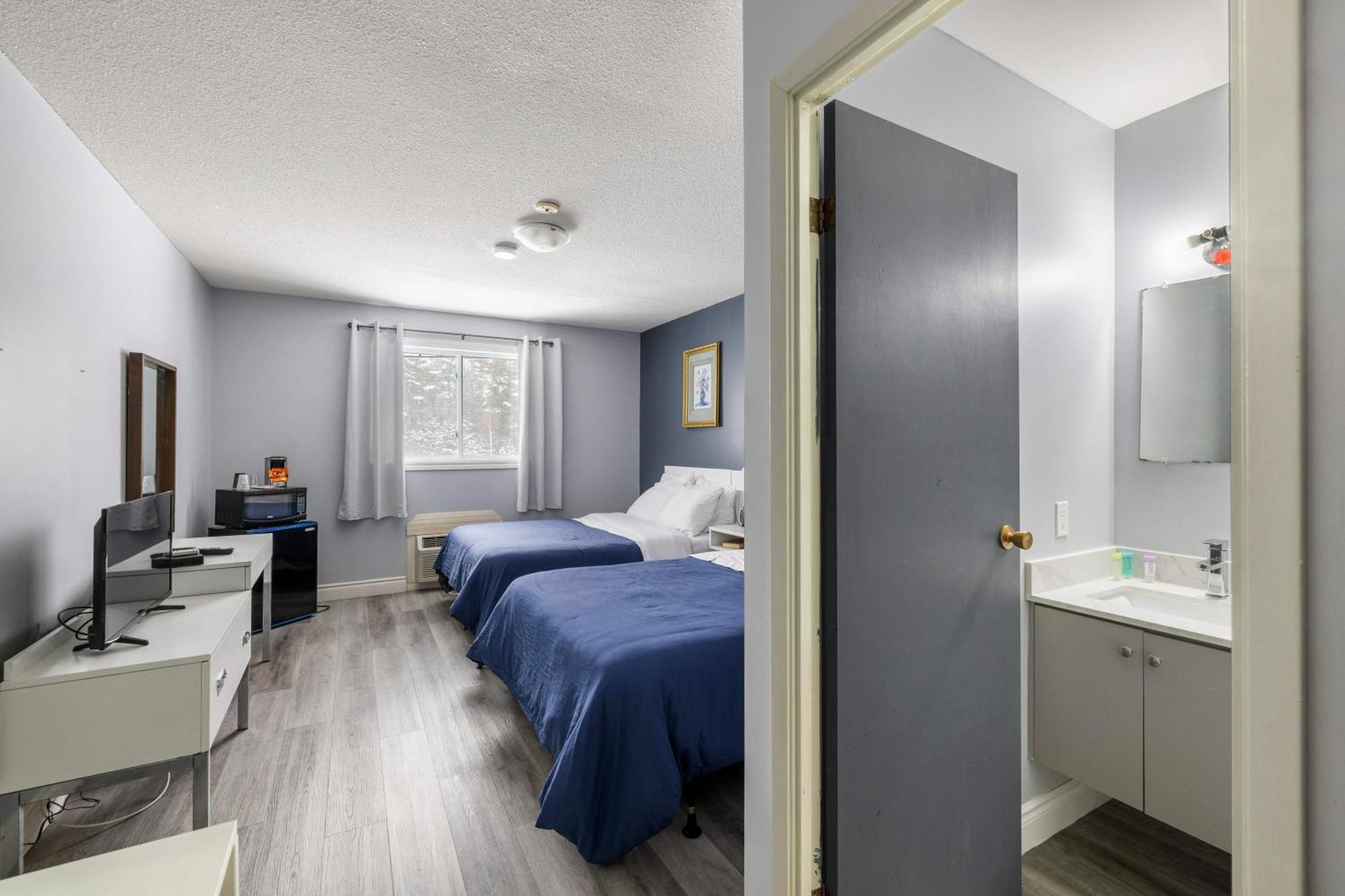 Lakeside Inn Cloyne Luaran gambar