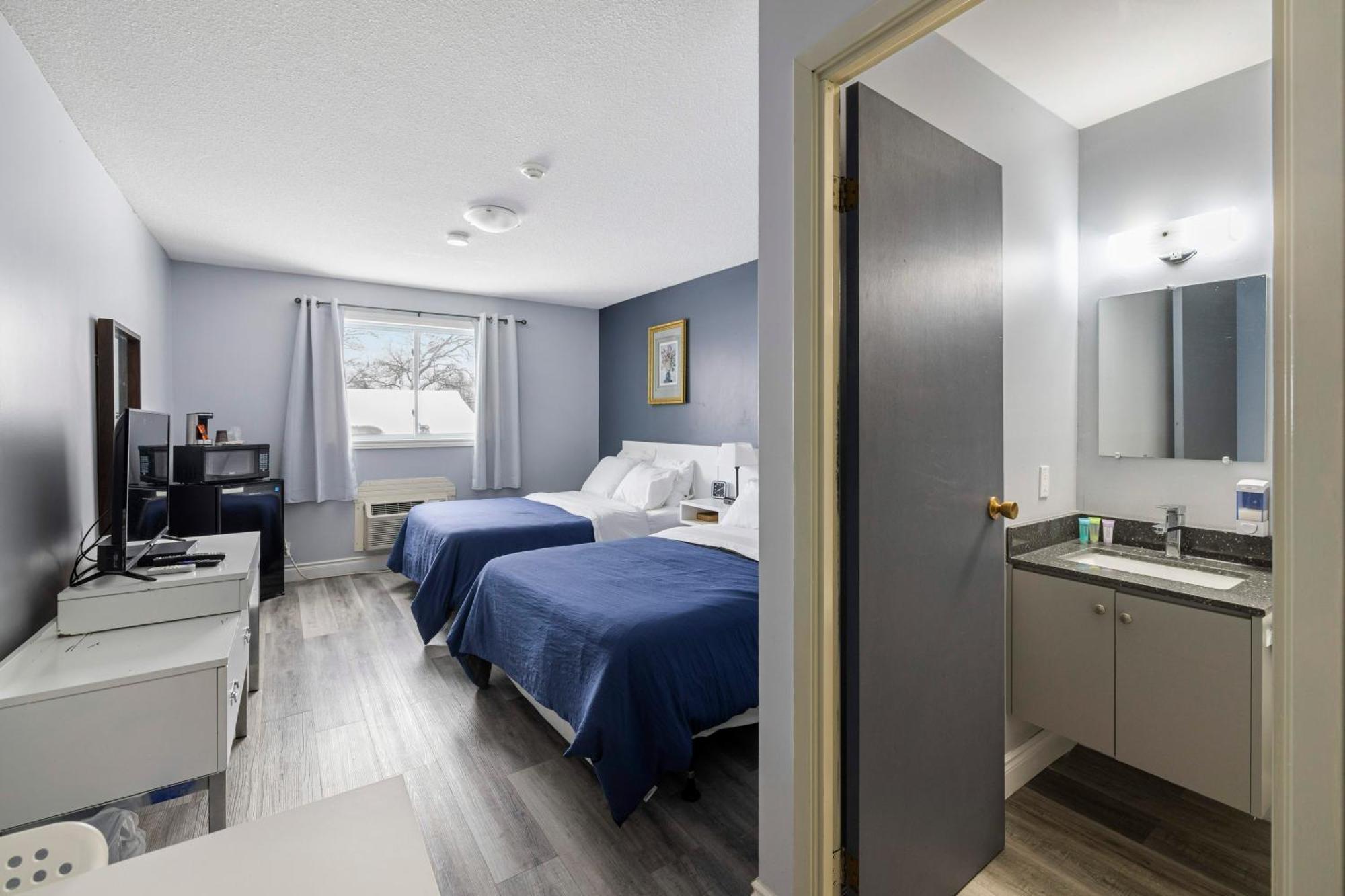 Lakeside Inn Cloyne Luaran gambar