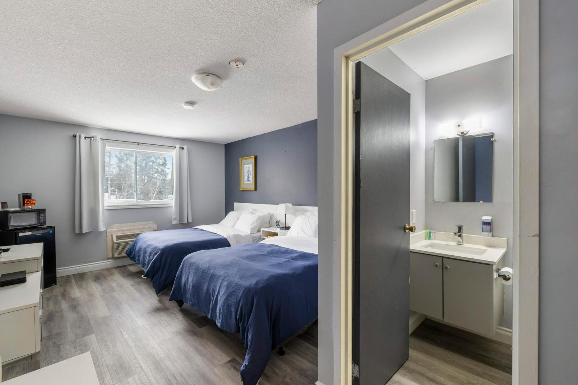 Lakeside Inn Cloyne Luaran gambar